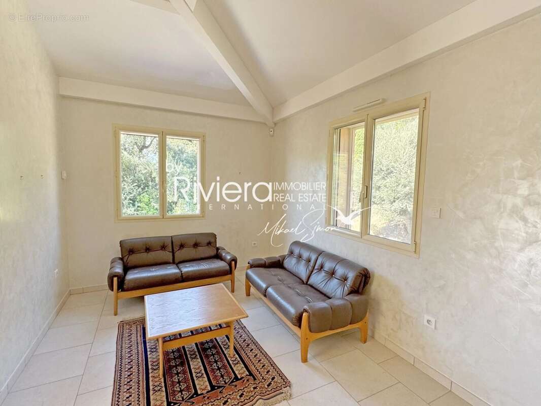 Propriété 300m2 - Piscine - Vue mer - photo 21