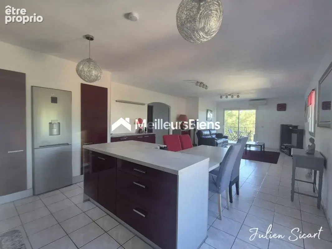 Maison 4 faces de 213 m² habitables – 2 appartements T4 – Terrain de 535 m² - photo 6