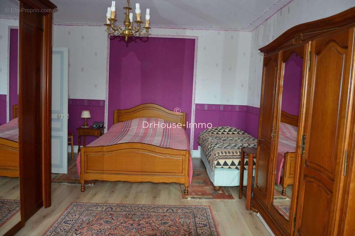 Maison à SAINT-JUNIEN