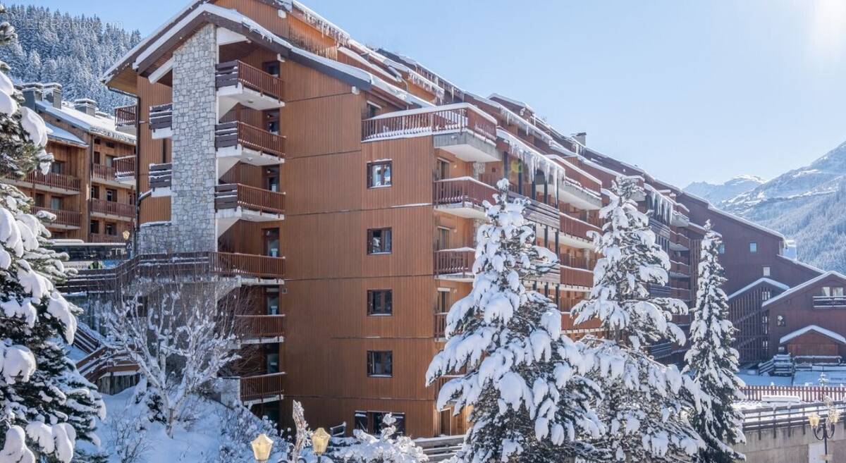 Appartement à LES ALLUES