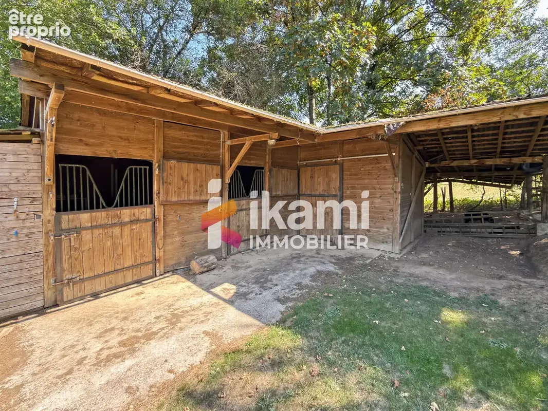 Maison 9 pièces de 265 m2 à Villechétive 89320 - photo 28