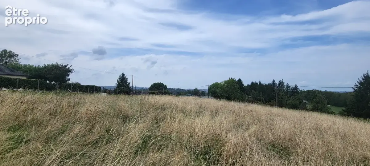 Terrain à BEYNAT