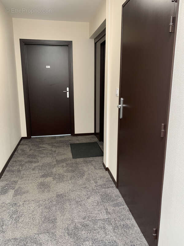 A Vendre appartement T4 de 86M2 - 3ème et dernier étage - CHAMBRAY LES TOURS - photo 10