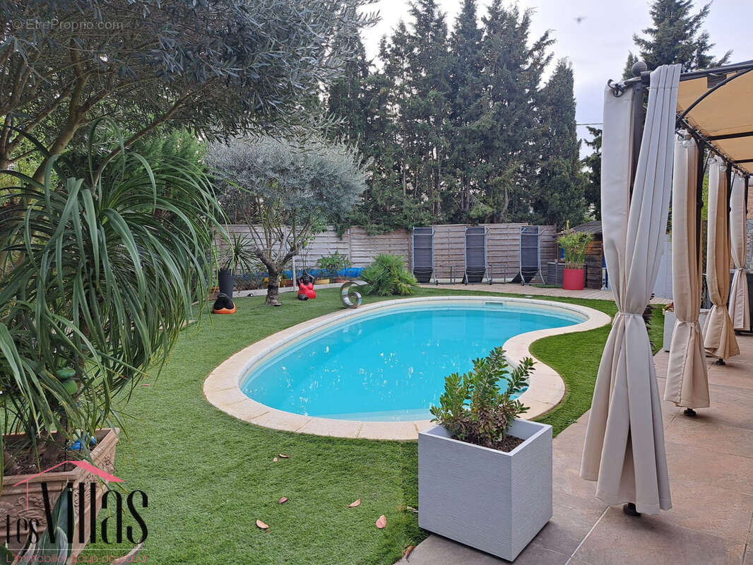 Maison à SAINT-ANDRE-DE-ROQUELONGUE