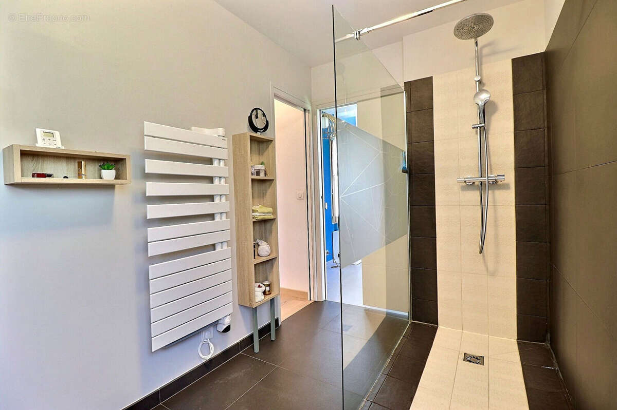 Maison à MAREIL-MARLY