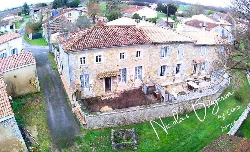 Maison à PLASSAC