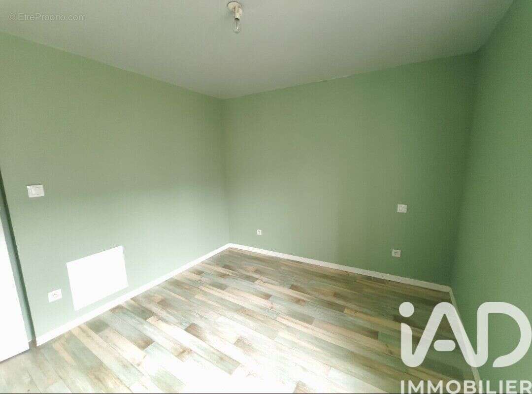 Photo 5 - Maison à SAINT-DENIS-DE-GASTINES