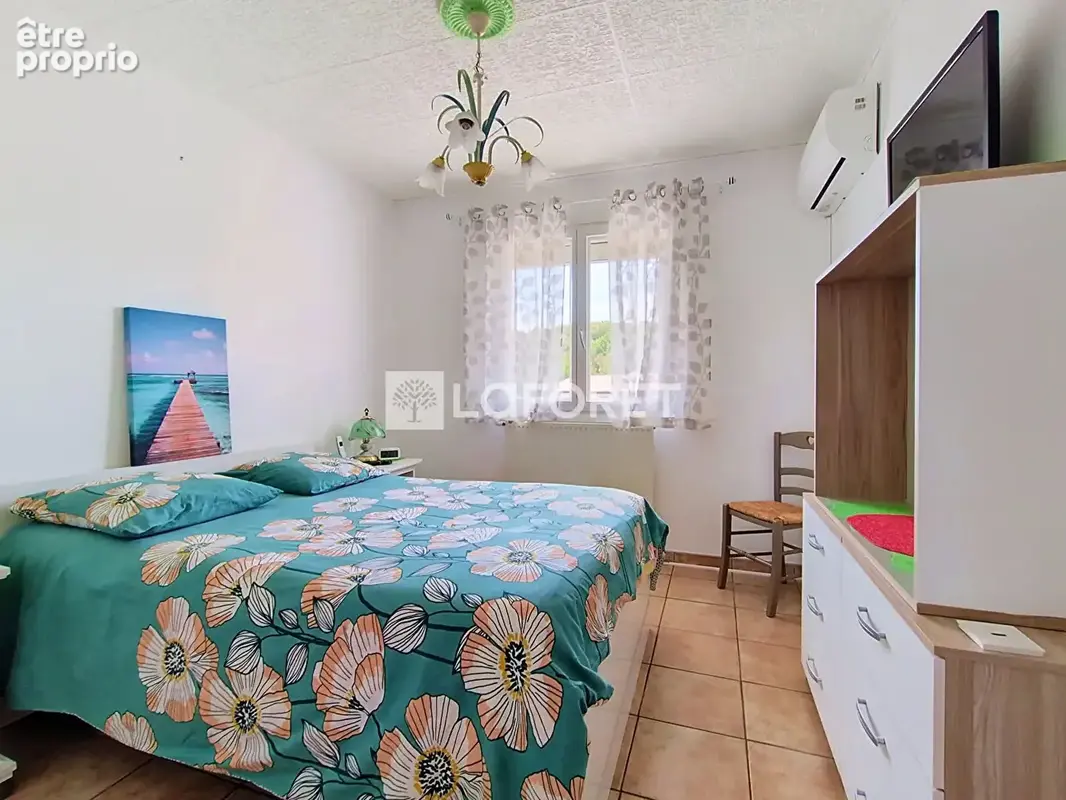 Maison de plain-pied T5 avec grand terrain constructible ? Vacquiers - photo 10