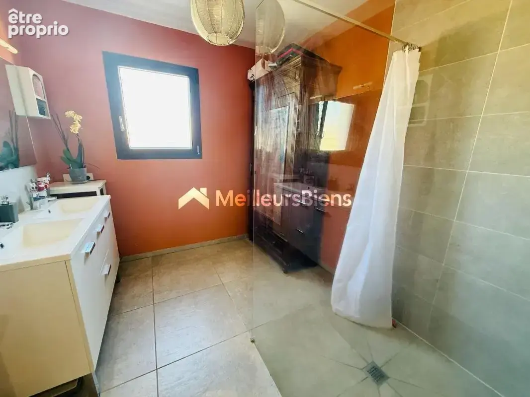 Villa familiale 172m2 avec piscine - photo 11
