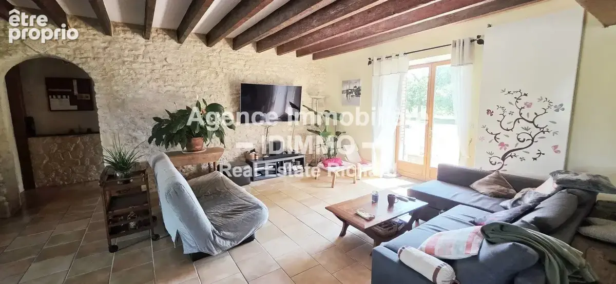 A VENDRE grand Corps de Ferme au Calme Absolu - CORBEILLES EN GATINAIS 45490 - photo 5