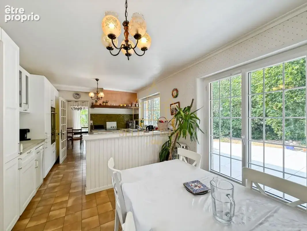 Maison À Vendre avec piscine - proche Évreux - photo 6
