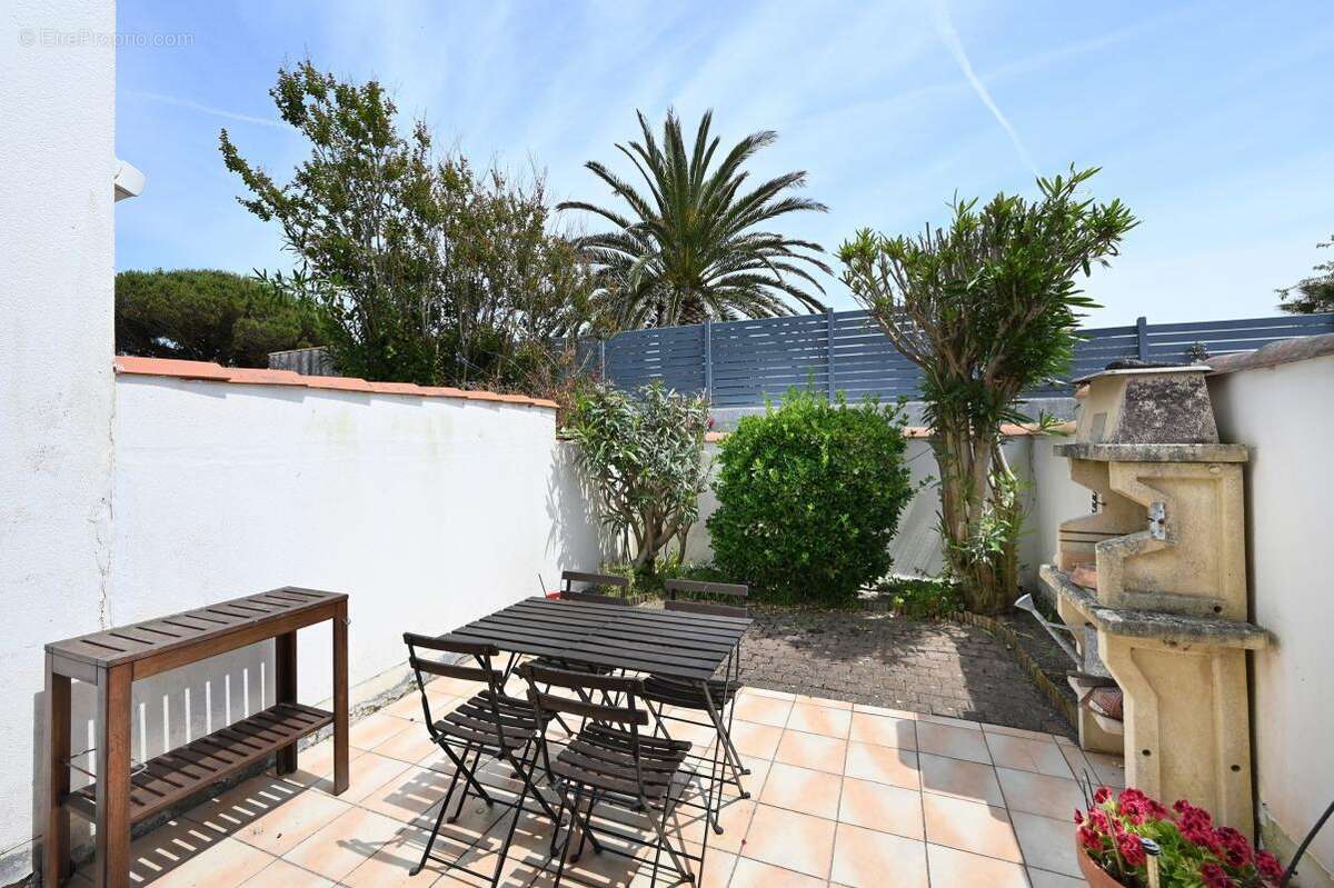 Maison à LA COUARDE-SUR-MER