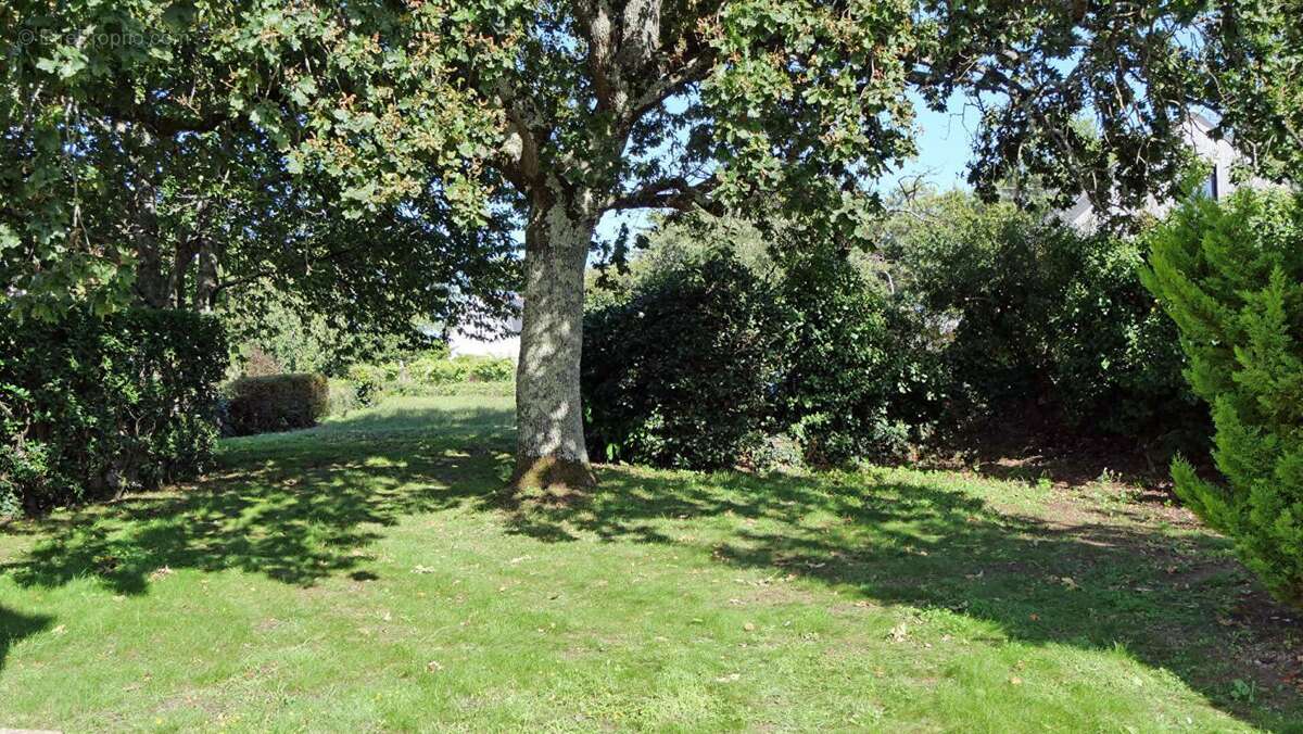 Maison à LARMOR-BADEN