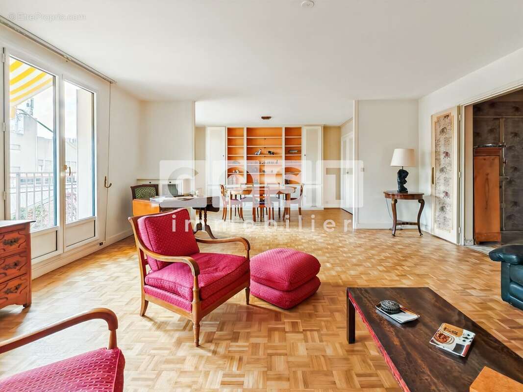 Appartement à COLOMBES