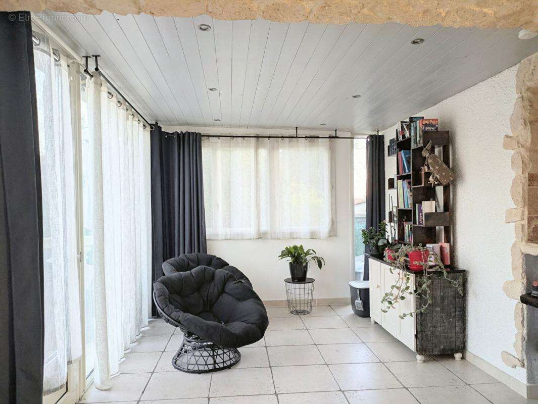 Maison à PEYRUIS