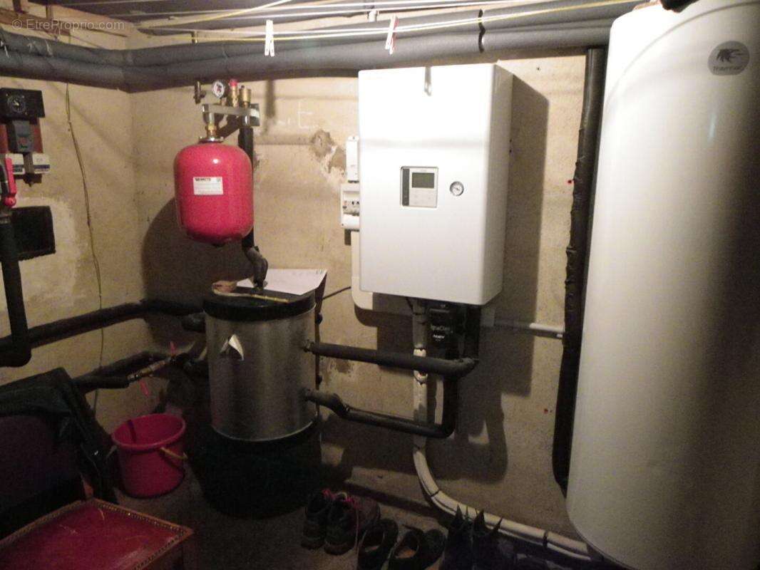 Maison à ORADOUR-SUR-VAYRES