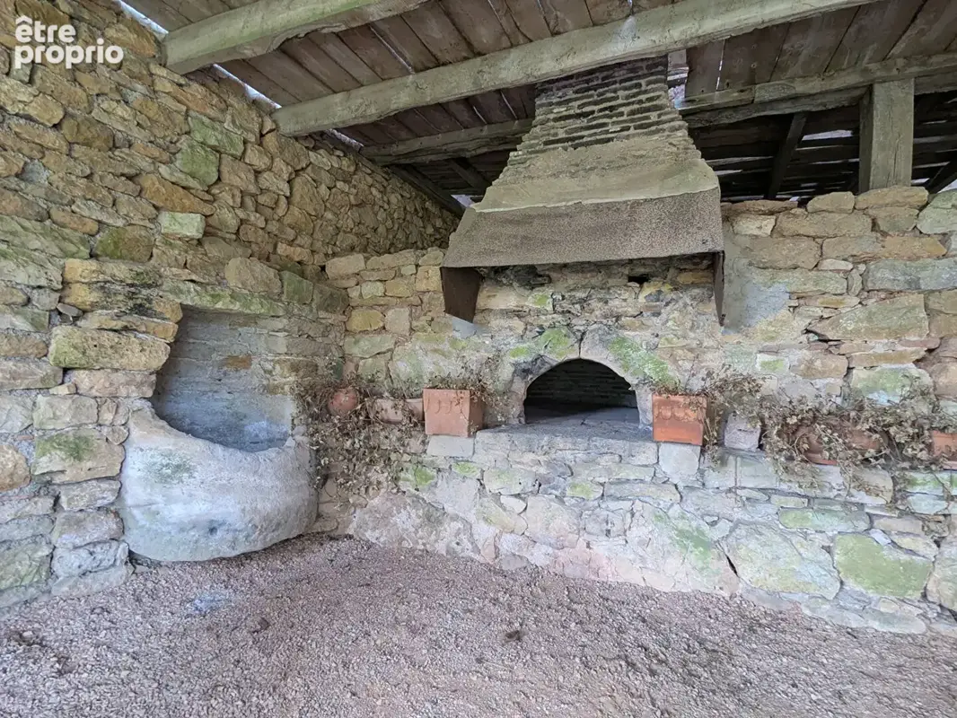 Maison en pierre avec dépendance - photo 10