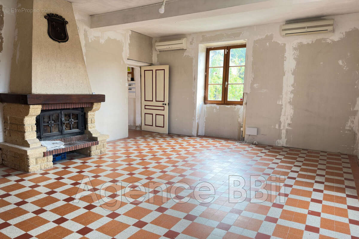 Maison à MUSSY-SOUS-DUN