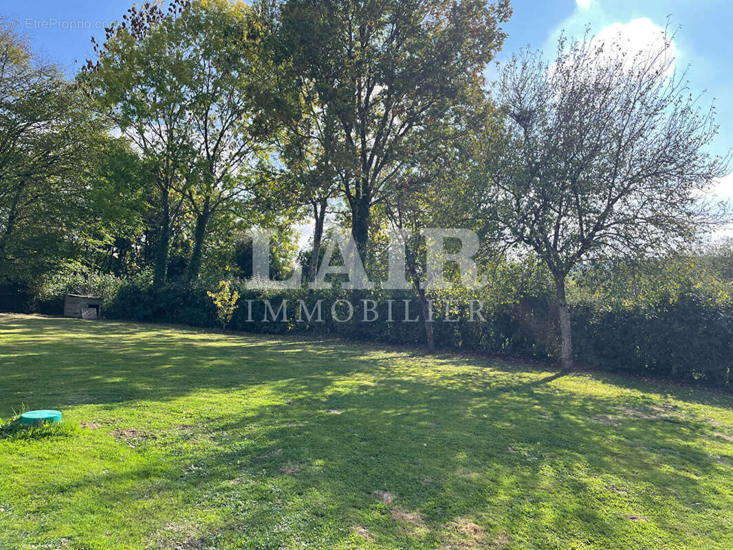 Longère en campagne, secteur Mamers, réf B15505 - photo 14