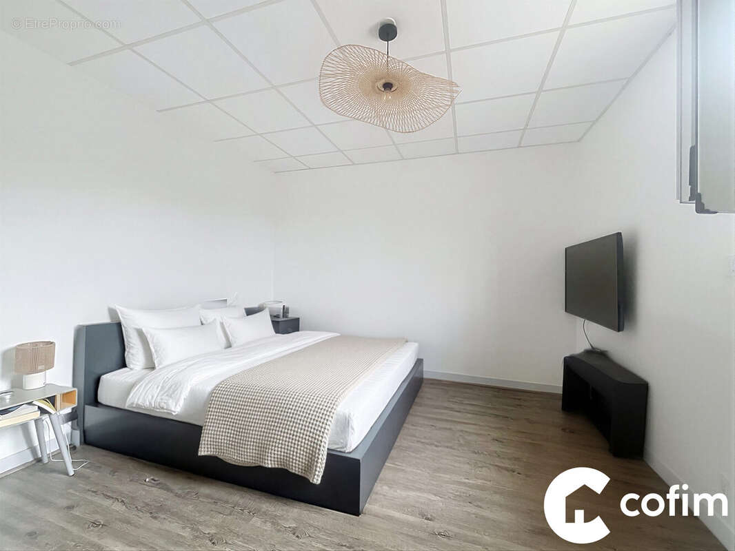 Appartement à HORGUES