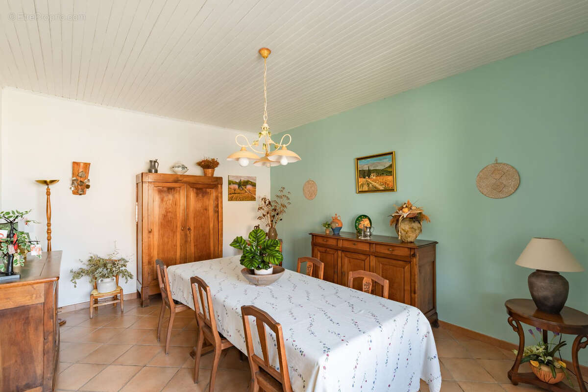 Maison à LEZIGNAN-CORBIERES