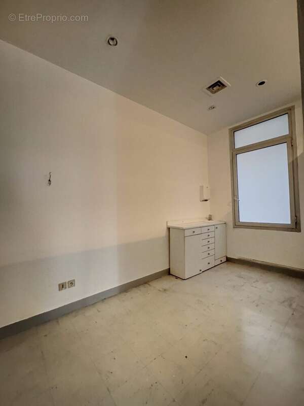 Appartement à MARSEILLE-1E