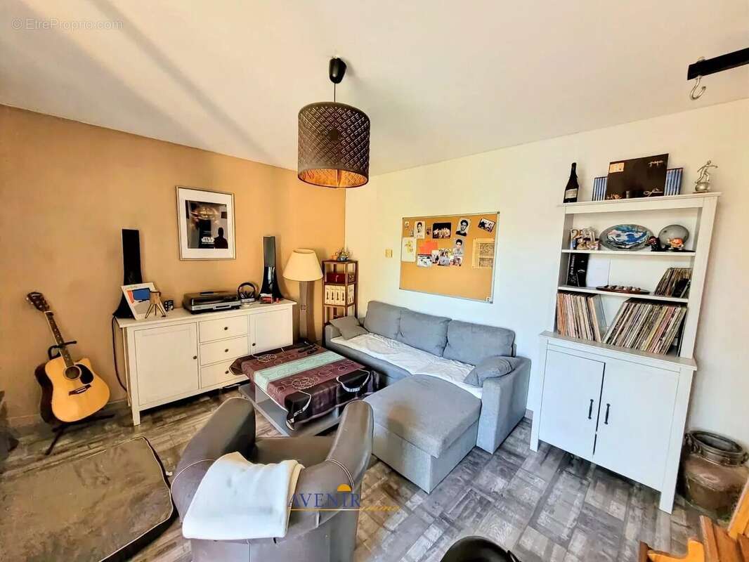 Appartement à MARSEILLE-12E