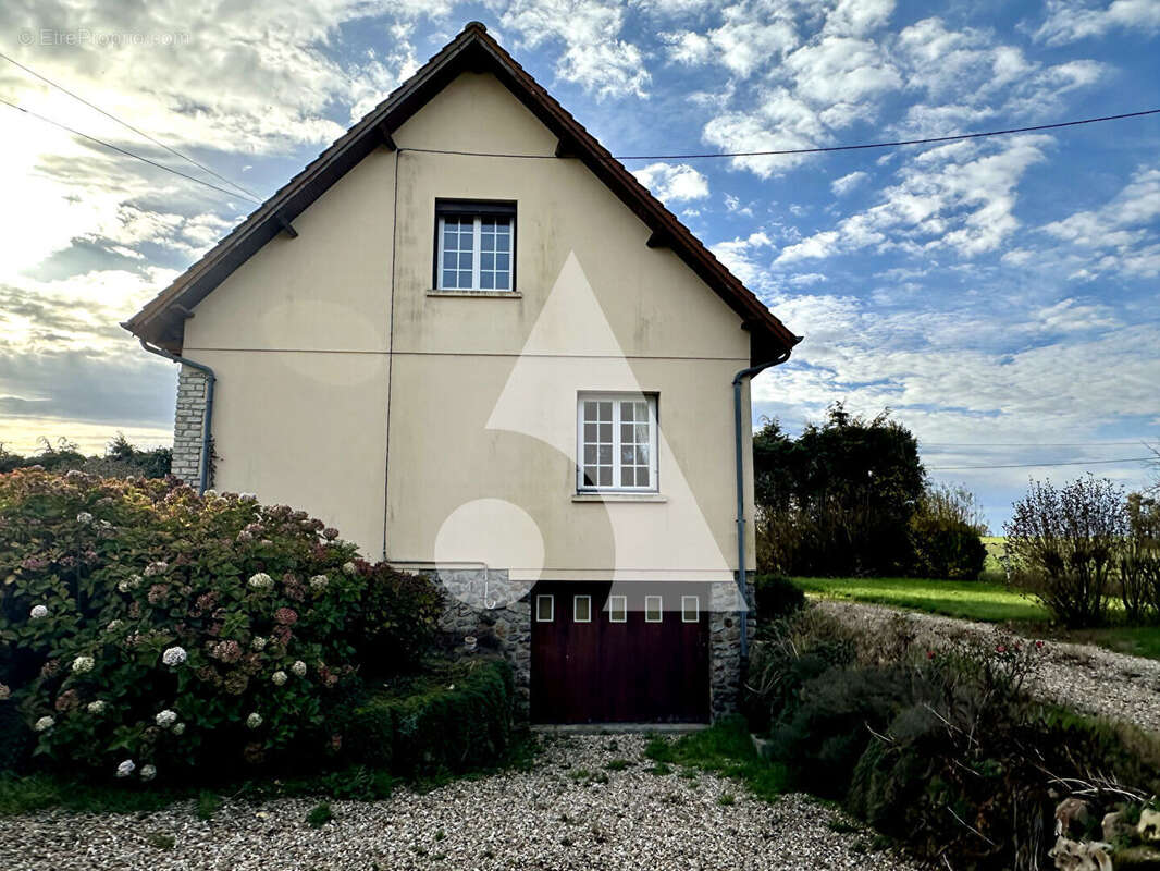 Maison à BOIS-NORMAND-PRES-LYRE