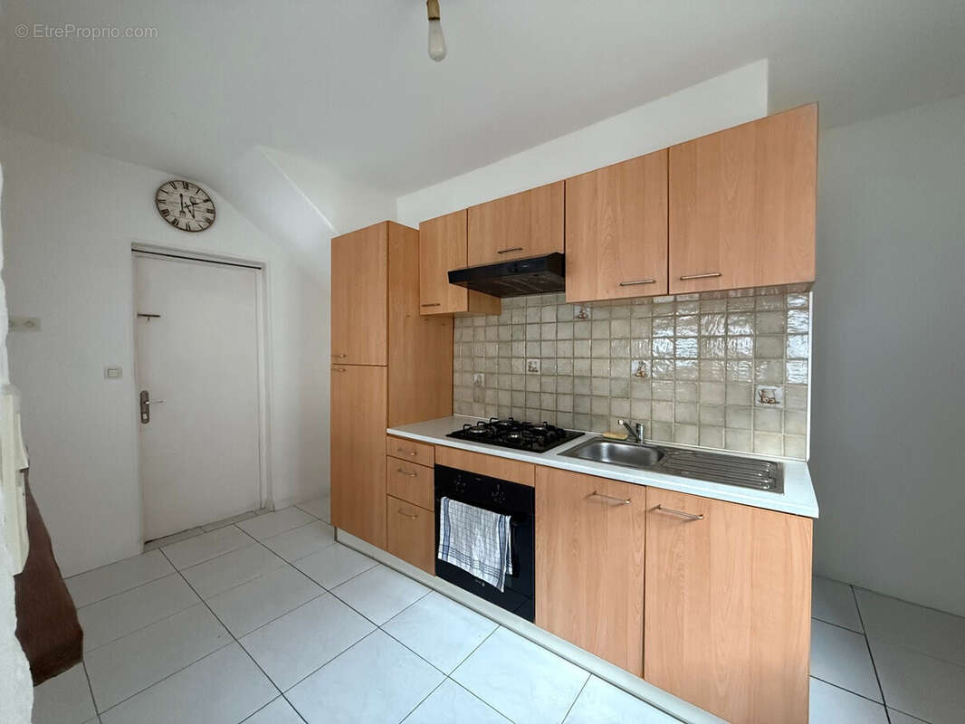 Maison à LES BORDES