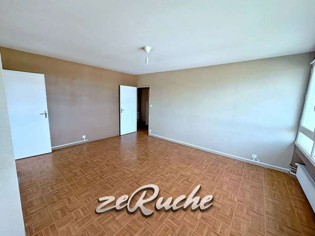 Appartement à HEROUVILLE-SAINT-CLAIR