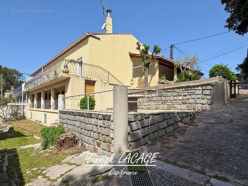 Maison à LA PENNE-SUR-HUVEAUNE