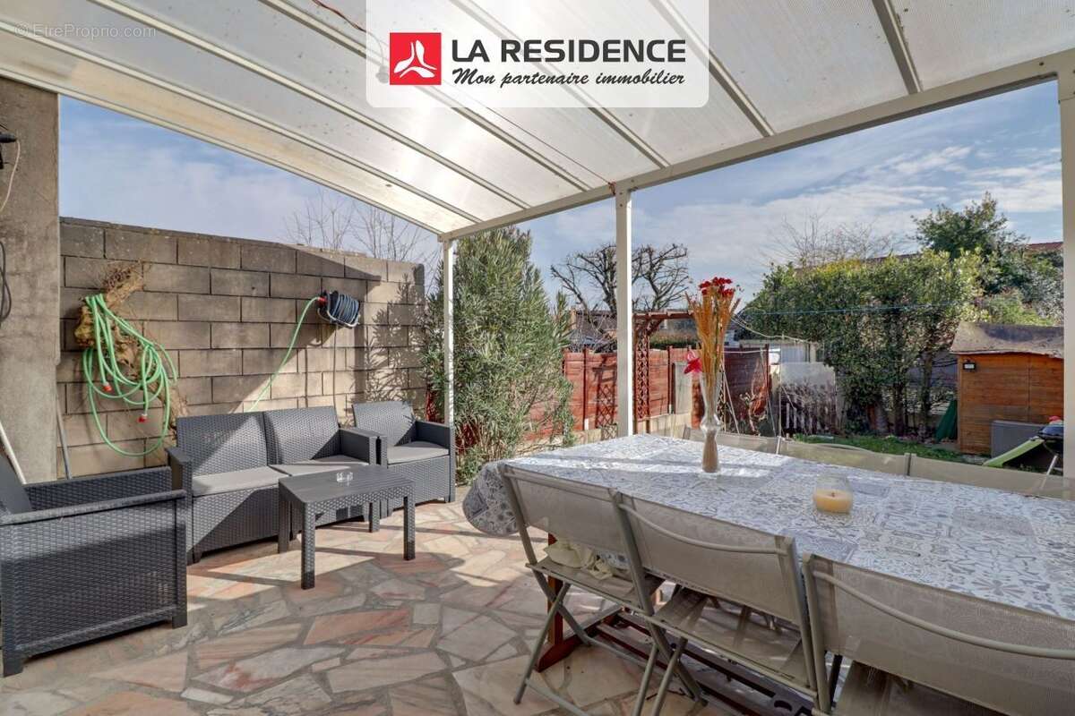 Maison à JOUY-LE-MOUTIER