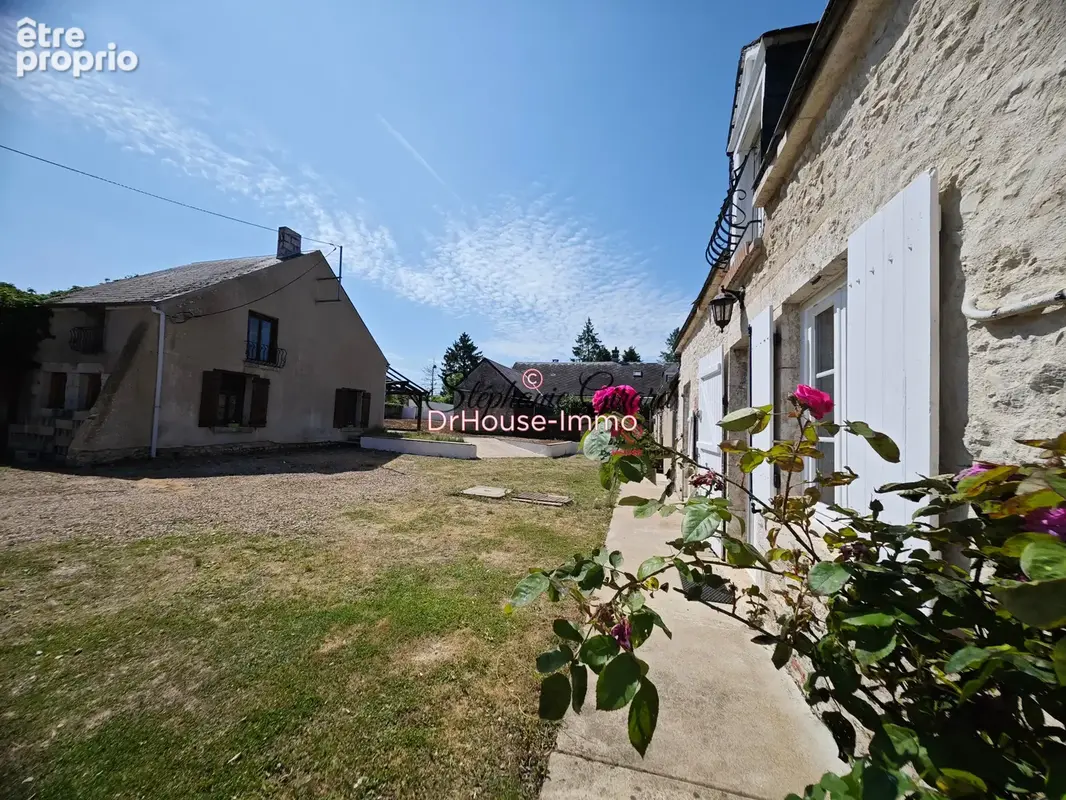 Maison à VILLAMBLAIN