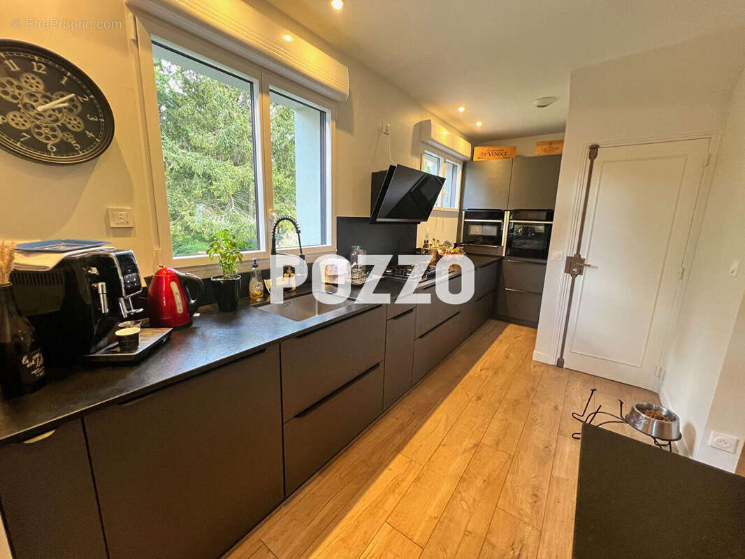 Maison 6 pièces 150 m2 + 30m² d'annexes - photo 7