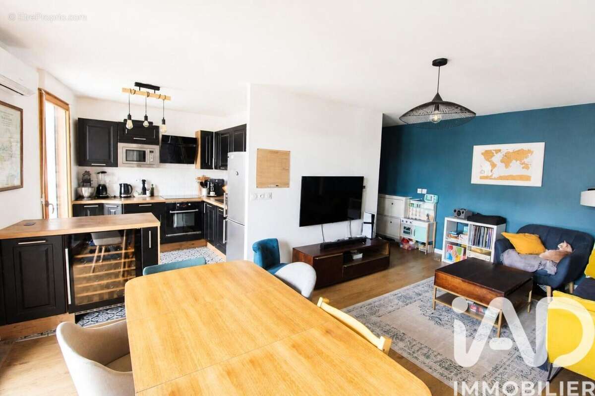 Photo 3 - Appartement à IVRY-SUR-SEINE