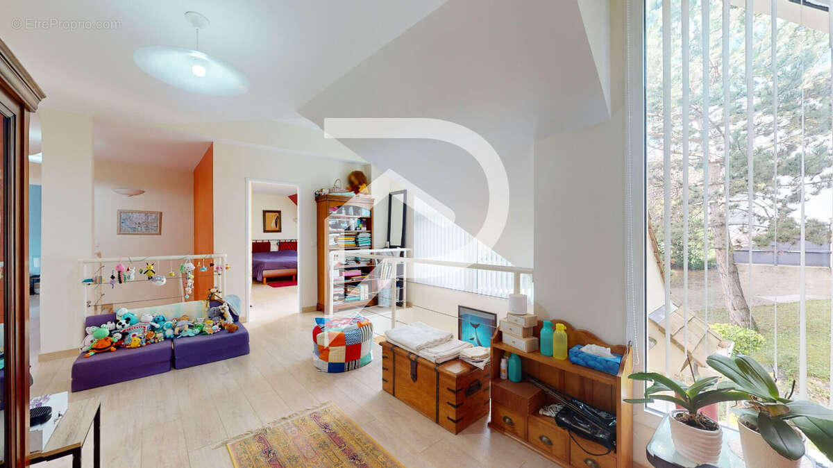 Maison à MARLY-LE-ROI