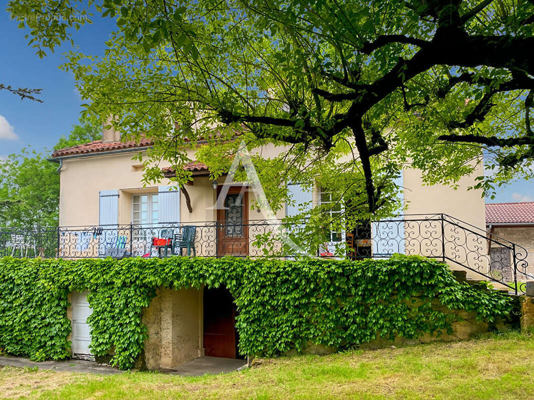 Maison à MASQUIERES