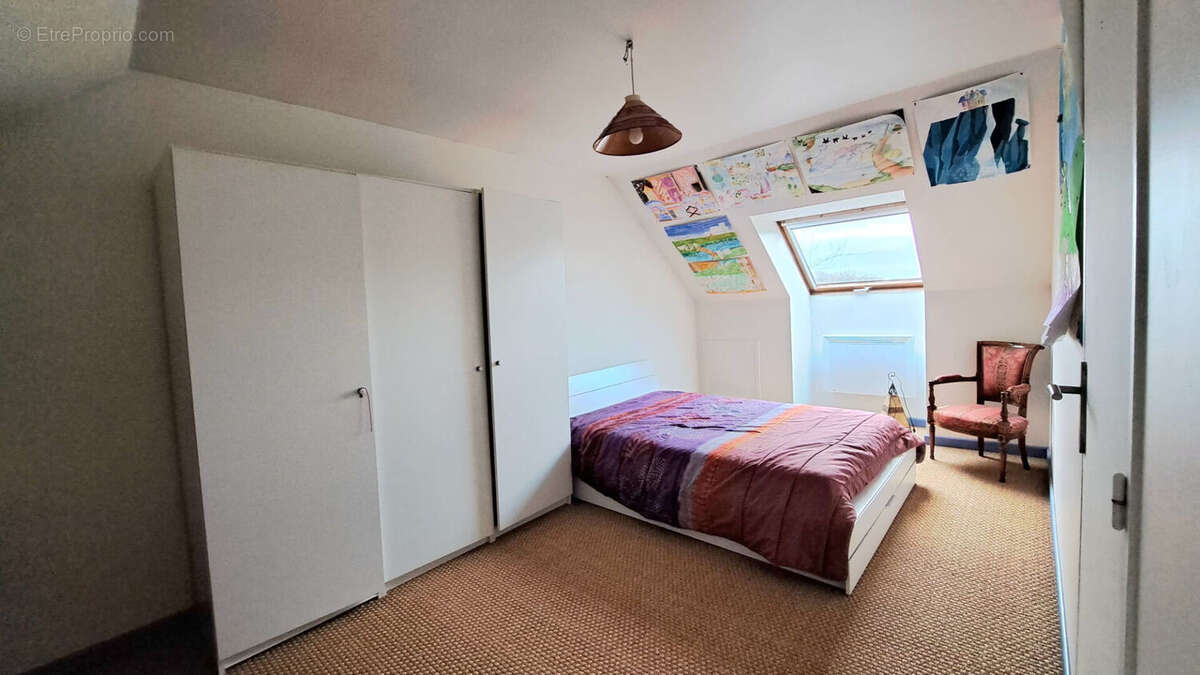 Maison à LA CHAPELLE-EN-SERVAL