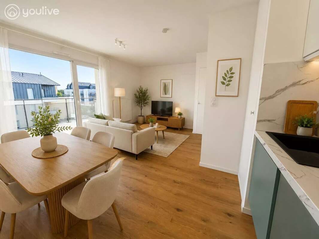 Appartement à LES PONTS-DE-CE
