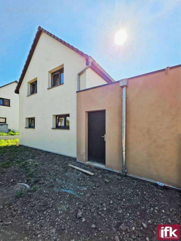 Maison à JEBSHEIM