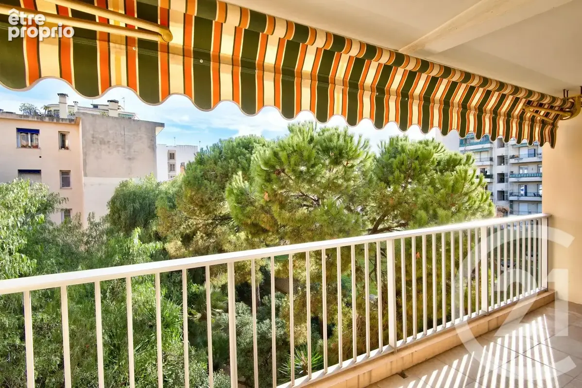 Appartement 3 pièces 67 m² à vendre à Nice (06000) - photo 2