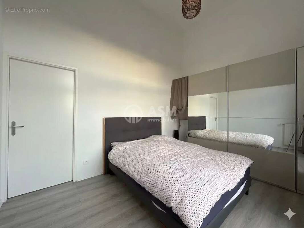 Appartement à COLOMBES