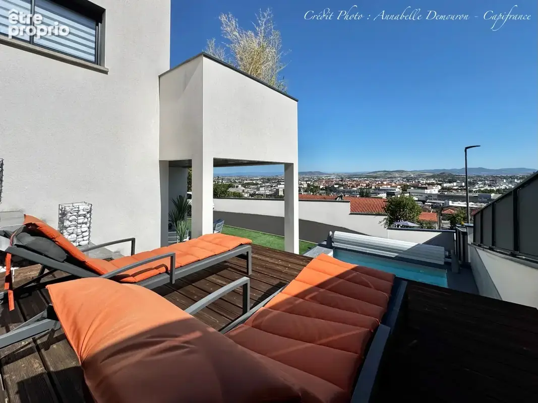 Villa d'Architecte contemporaine récente - 6 pièces/4 chambres - CLERMONT-FERRAND CHANTURGUE - Vue Panoramique - Piscine - photo 76