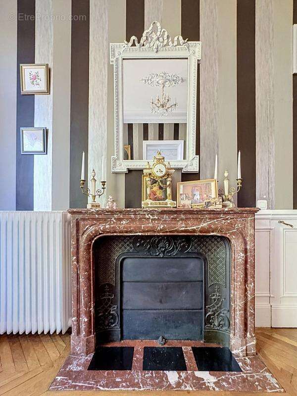 Maison à CULAN