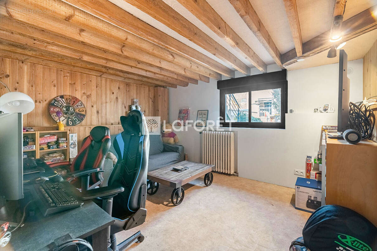 Maison à NANTERRE