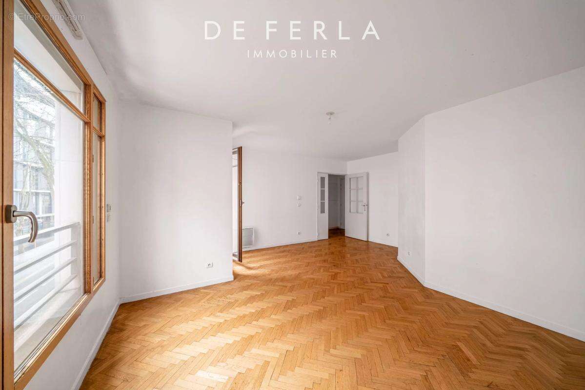 Appartement à MONTROUGE