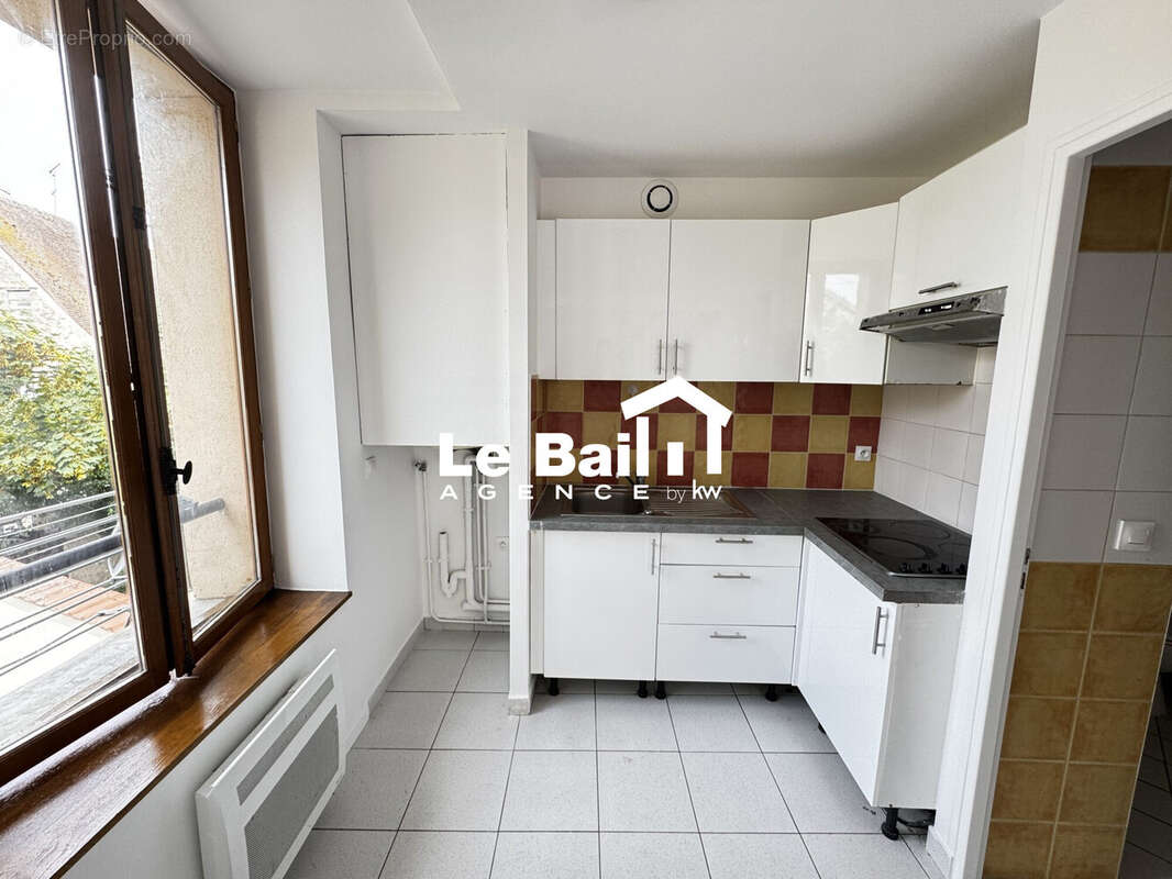 Appartement 38 m² à Pontoise  - photo 2