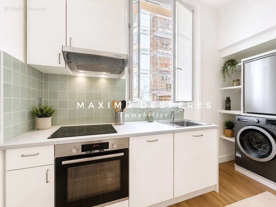 Appartement à NEUILLY-SUR-SEINE