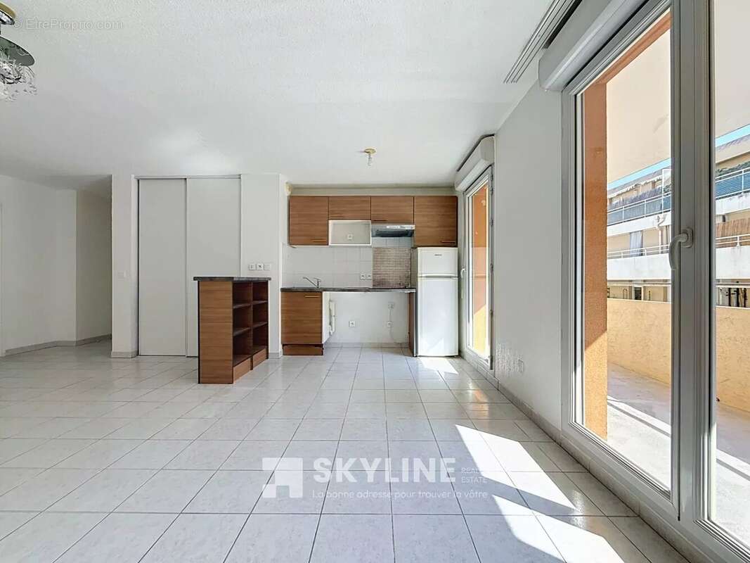 Appartement 73 m² à Marseille-3e  - photo 6