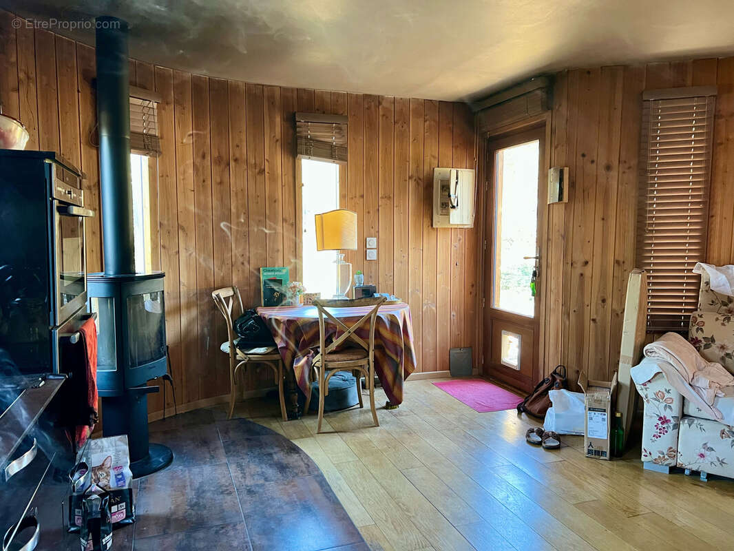 Maison à SAINT-PIERRE-DES-CHAMPS